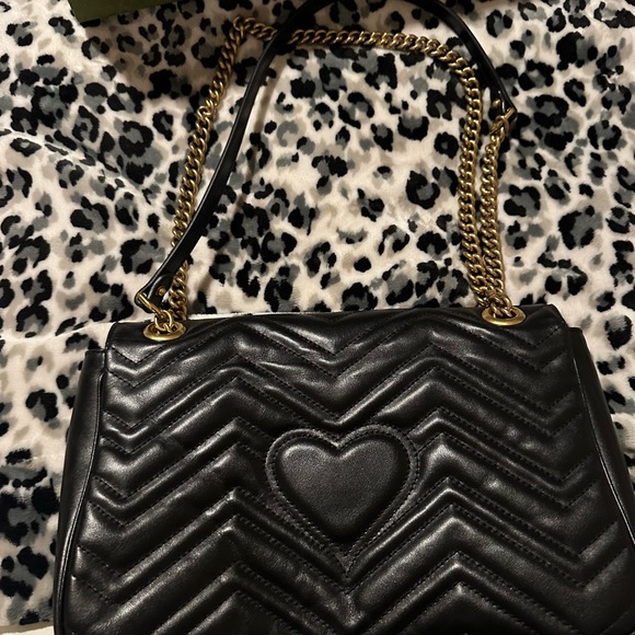 Gucci purse - Picture 3 of 9